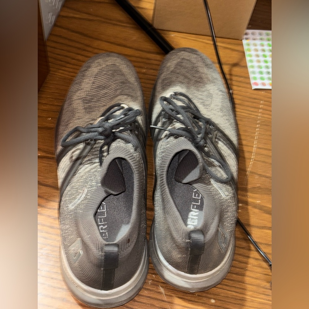 FootJoy HyperFlex golf shoes - Picture 3 of 8